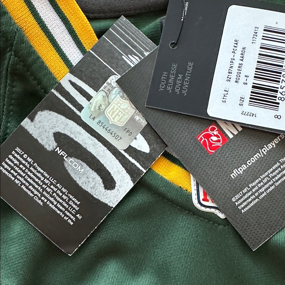 Youth size Small (8) Green and Gold Jersey with Number 12 New with tags - Picture 3 of 16